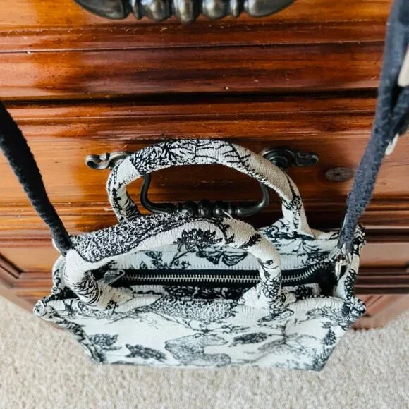 A New Day Toile Leopard Crossbody Bag, Cream & Black - Picture 5 of 6